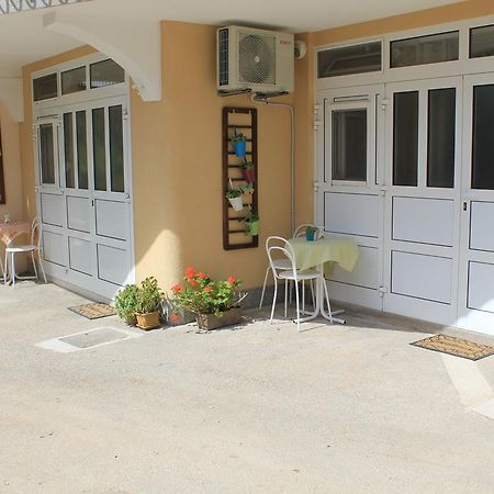 Rooms & Studio Bellina Skradin Exteriér fotografie