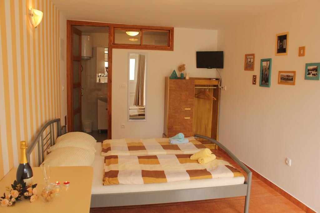 Rooms & Studio Bellina Skradin Exteriér fotografie